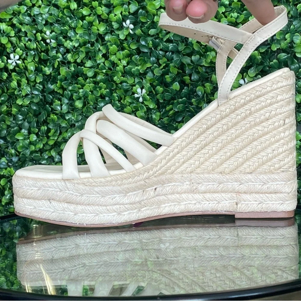 S22 Sam Edelman Irene